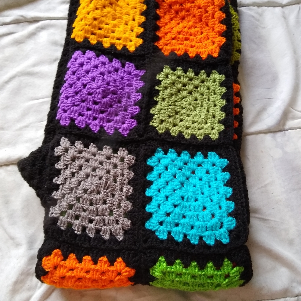 Granny square vintage style crochet pants - Picture 7 of 8